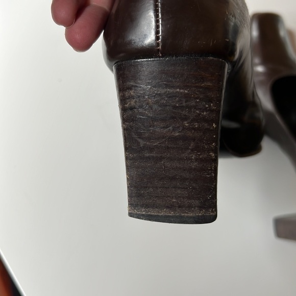 Coach All Leather Brown Made in Italy Pumps Square Toe Size 6.5B - Picture 12 of 13